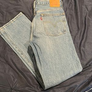 501 women’s Levi’s